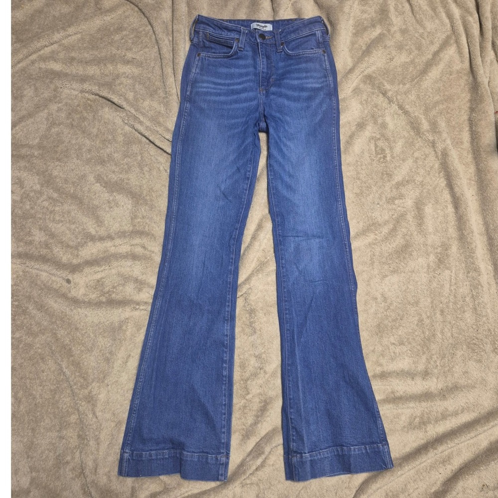 Wrangler Retro High Rise Trouser Jeans Medium Wash 112352979 27x36 Womens